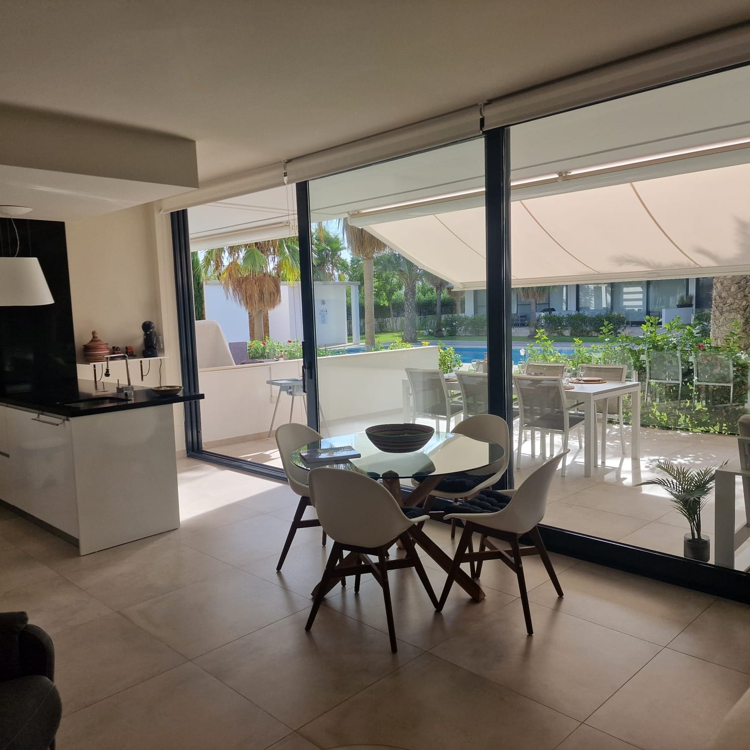 Living Casa Menor